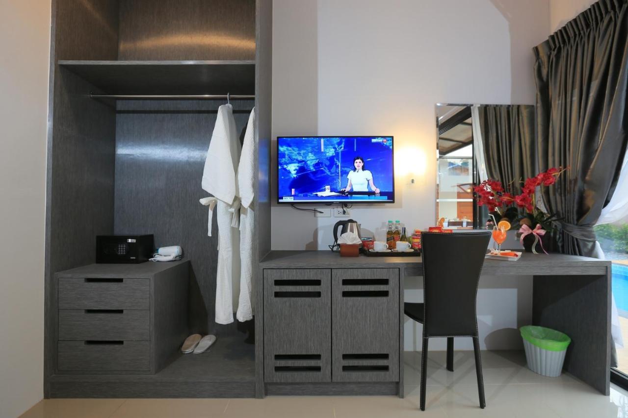 Thames Tara Private Pool Villa Rawai Phuket - Sha Extra Plus Extérieur photo